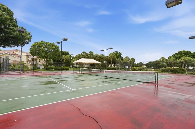 8111 Northboro Court 11d, Lake Clarke Shores, FL 33406