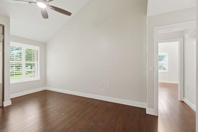 8111 Northboro Court 11d, Lake Clarke Shores, FL 33406