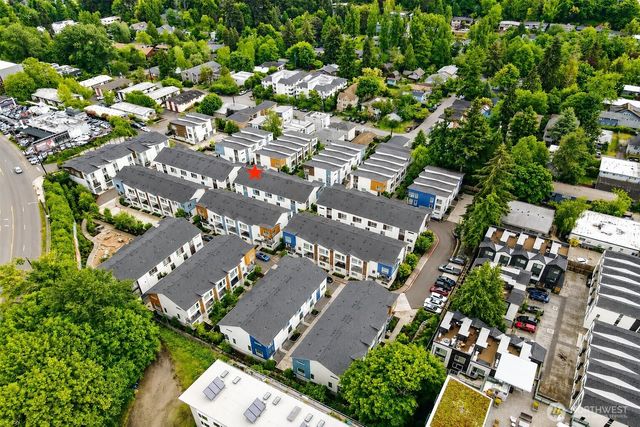 8607 22nd Place NE, Seattle, WA 98115