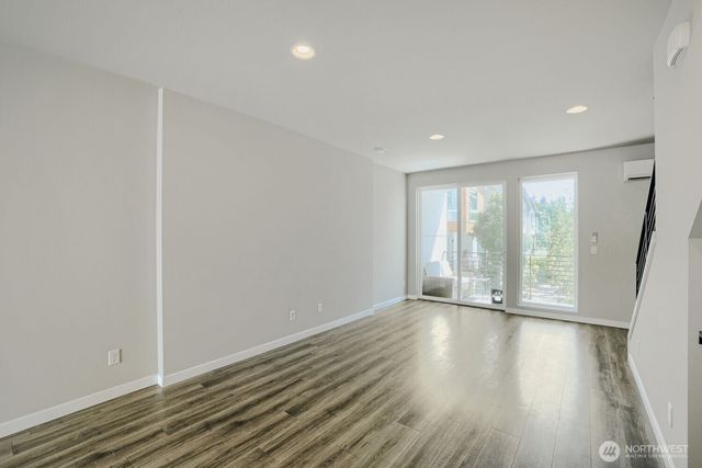 8607 22nd Place NE, Seattle, WA 98115