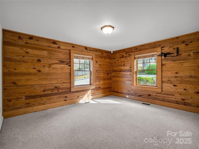 134 Raleigh Drive, Lake Lure, NC 28746