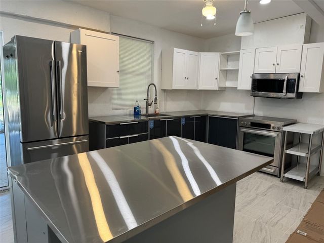 14312 W SUTTON COURT, Crystal River, FL 34429