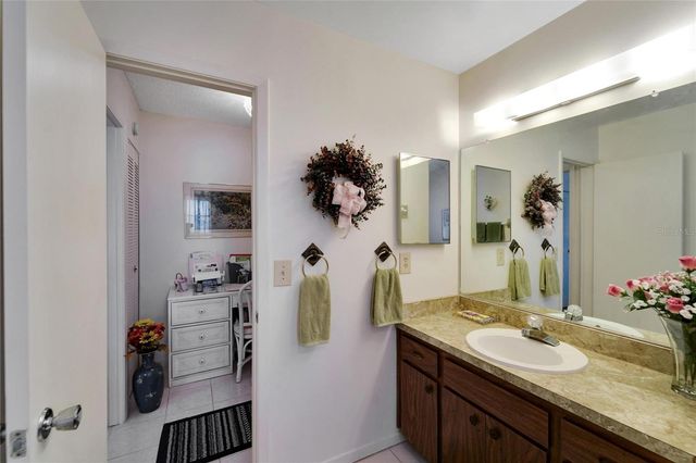 612 ALLEGHENY DRIVE, Sun City Center, FL 33573