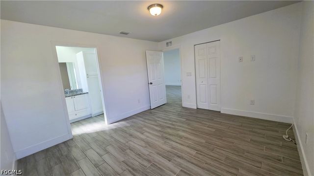 2909 SW Santa Barbara PL, Cape Coral, FL 33914