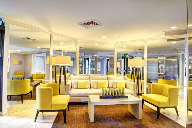 2707 N Ocean Boulevard D706, Boca Raton, FL 33431