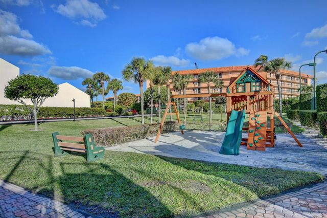 2707 N Ocean Boulevard D706, Boca Raton, FL 33431