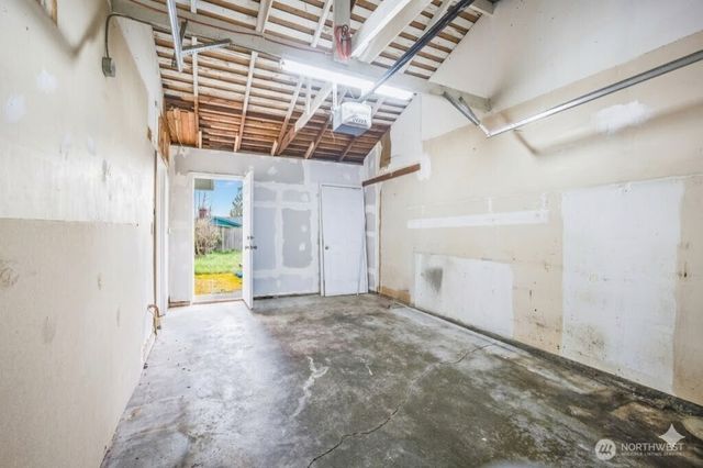 1729 S Columbian Way, Seattle, WA 98108