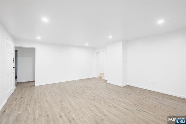445 Paramus Road, Paramus, NJ 07652