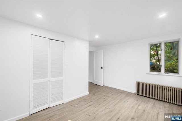 445 Paramus Road, Paramus, NJ 07652