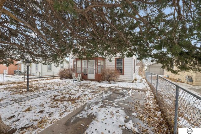 4121 M Street, Lincoln, NE 68510