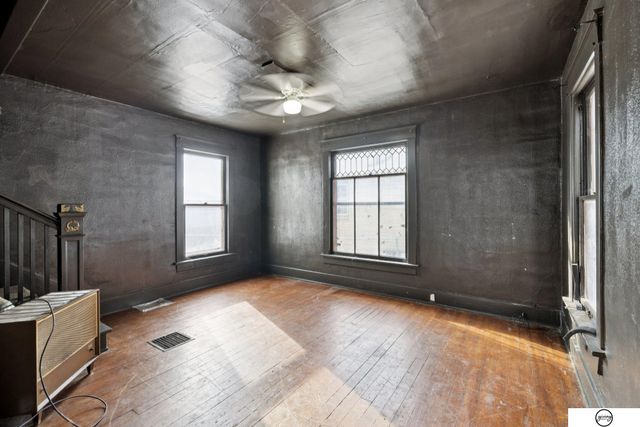 4121 M Street, Lincoln, NE 68510