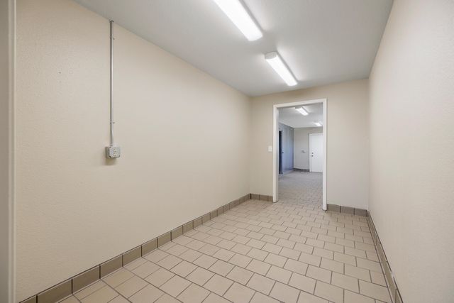 636 W Kern Street, Dinuba, CA 93618