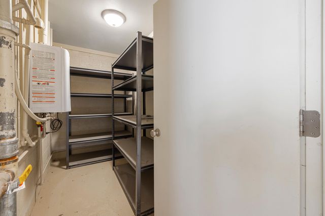 636 W Kern Street, Dinuba, CA 93618