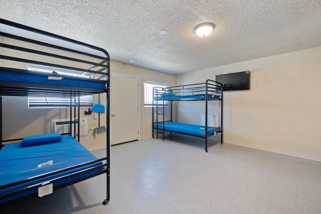 636 W Kern Street, Dinuba, CA 93618