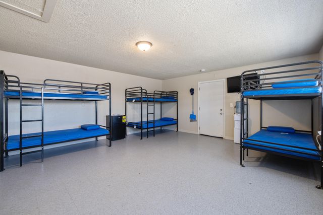 636 W Kern Street, Dinuba, CA 93618