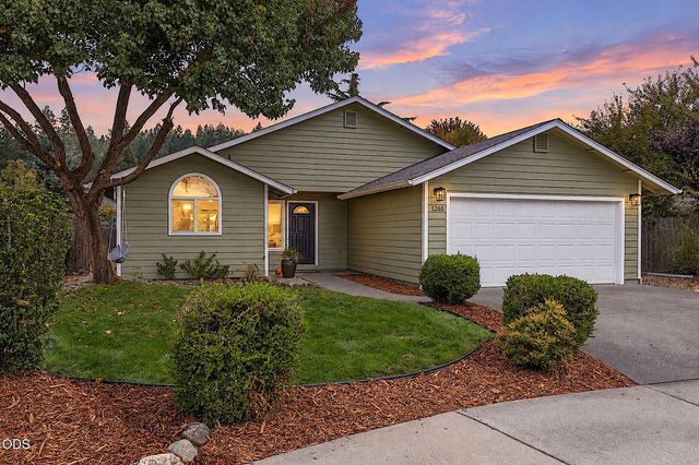 1265 Marcus Way, Grants Pass, OR 97527