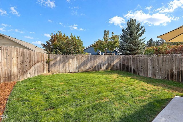 1265 Marcus Way, Grants Pass, OR 97527