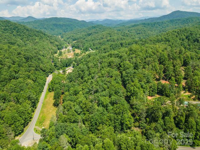 10 Old Fort Road, Black Mountain, NC 28711