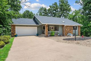 50 Ruthwell Drive, Bella Vista, AR 72715