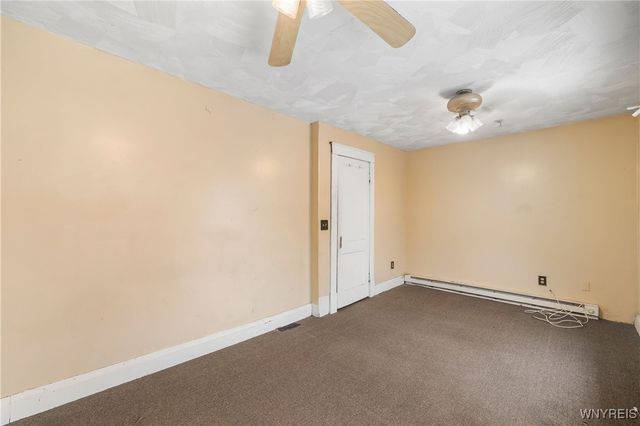 2439 Niagara Avenue, Niagara Falls, NY 14305