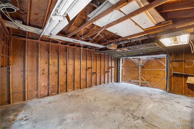 2439 Niagara Avenue, Niagara Falls, NY 14305