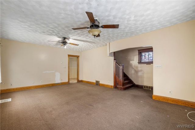 2439 Niagara Avenue, Niagara Falls, NY 14305