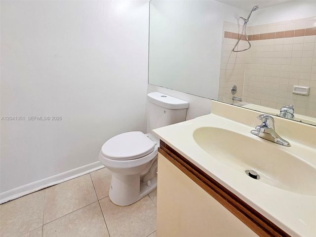 5654 Rock Island Road 227, Tamarac, FL 33319