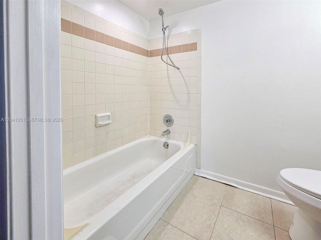 5654 Rock Island Road 227, Tamarac, FL 33319