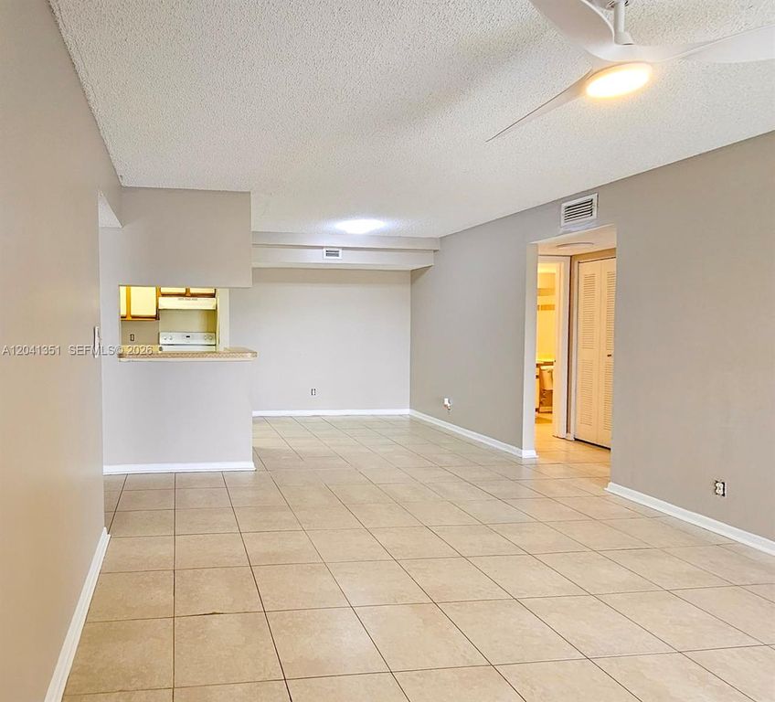 5654 Rock Island Road 227, Tamarac, FL 33319
