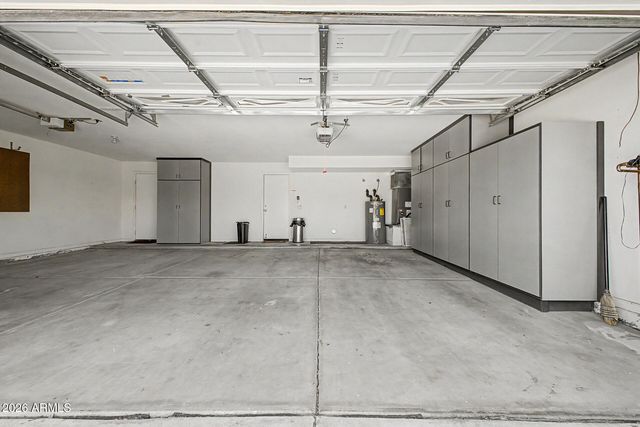 1201 E SEAHORSE Lane, Gilbert, AZ 85234