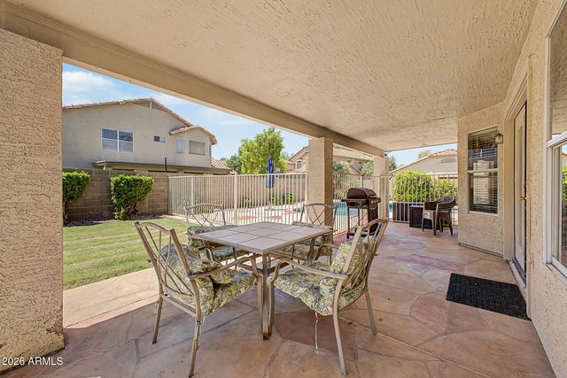 1201 E SEAHORSE Lane, Gilbert, AZ 85234