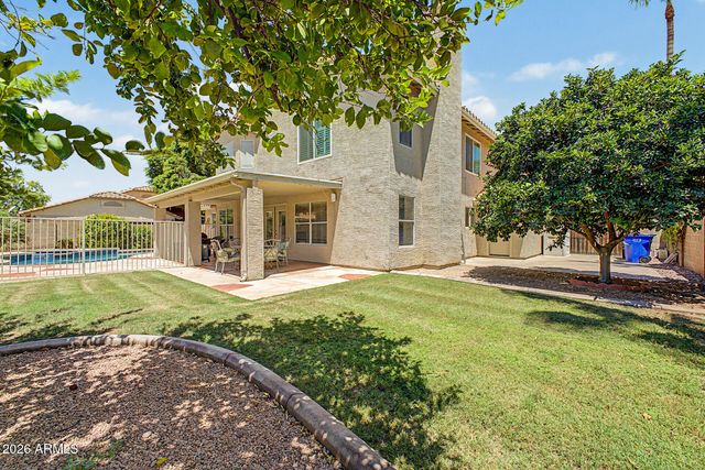 1201 E SEAHORSE Lane, Gilbert, AZ 85234