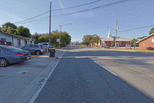 125 Beal Parkway, Fort Walton Beach, FL 32548