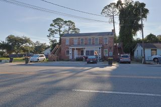 125 Beal Parkway, Fort Walton Beach, FL 32548