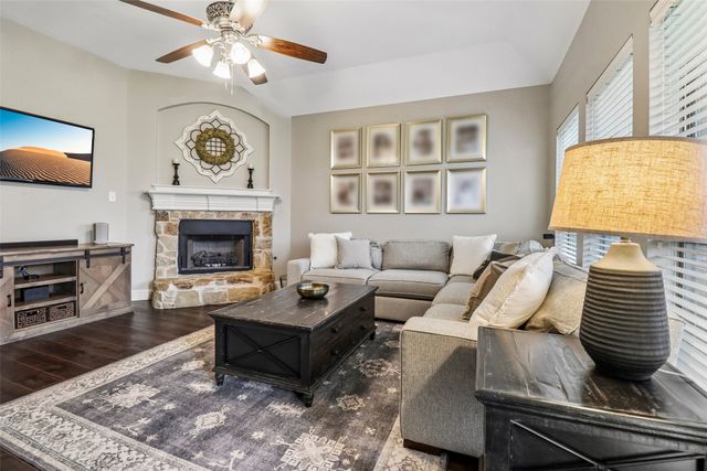 4852 Aidan Court, Fort Worth, TX 76244