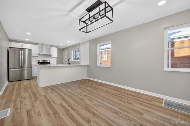 4023 Washington Avenue, Cheviot, OH 45211