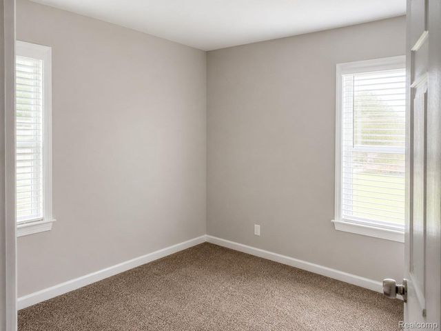 18696 Blackmoor Street, Detroit, MI 48234