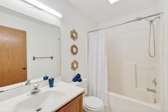 5710 Blacksmith Lane, Madison, WI 53716
