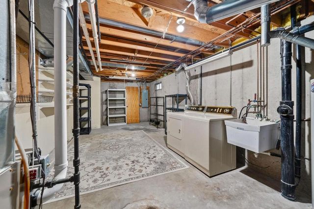 5710 Blacksmith Lane, Madison, WI 53716