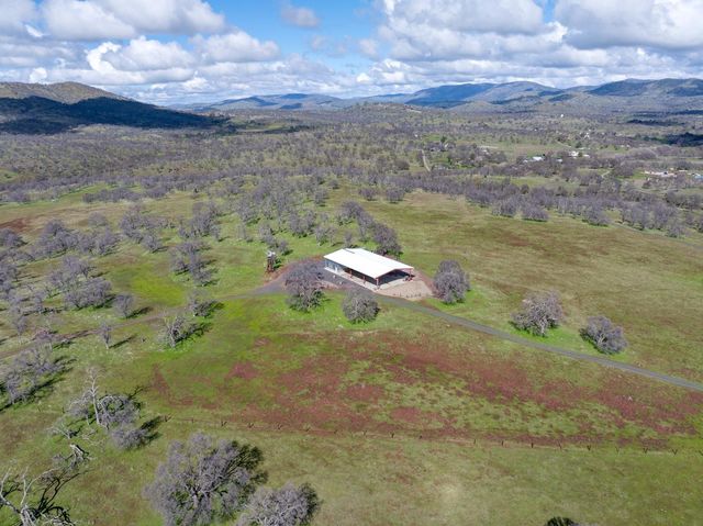2350 Old Highway, Catheys Valley, CA 95306