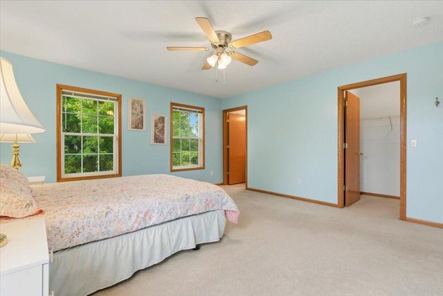 931 Sterling Street S, Maplewood, MN 55119