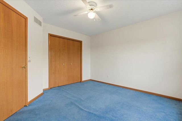 931 Sterling Street S, Maplewood, MN 55119