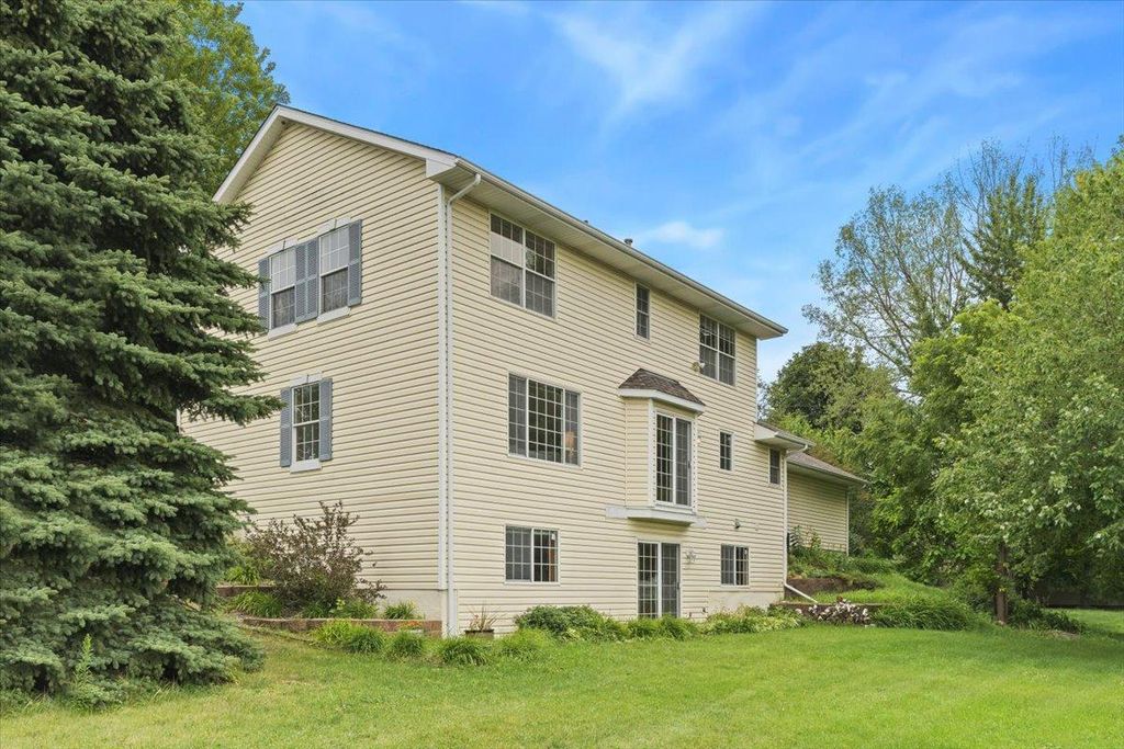 931 Sterling Street S, Maplewood, MN 55119 — photo 5