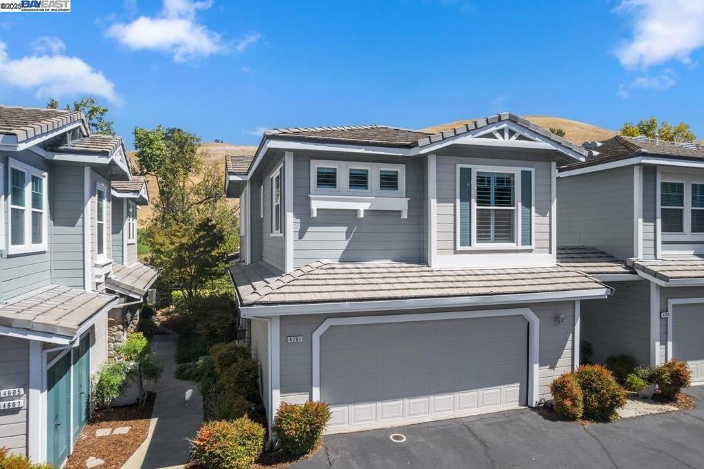 4701 Keller Ridge Dr, Clayton, CA 94517