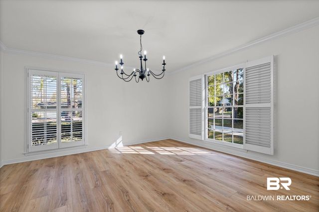 301 E Indian Creek Drive, Mobile, AL 36607