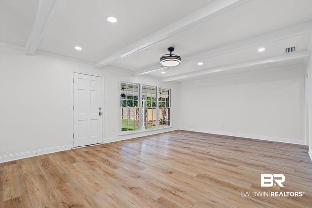 301 E Indian Creek Drive, Mobile, AL 36607