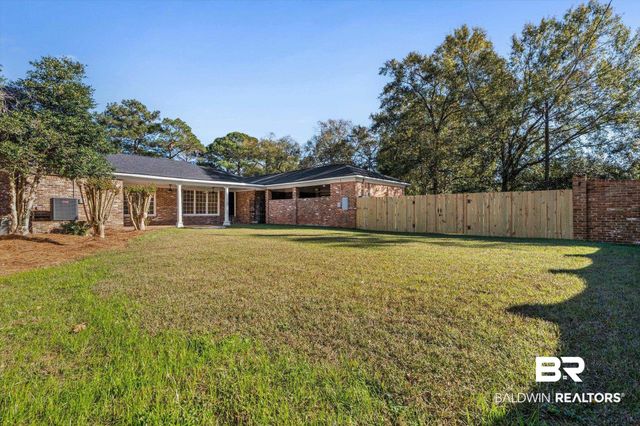 301 E Indian Creek Drive, Mobile, AL 36607