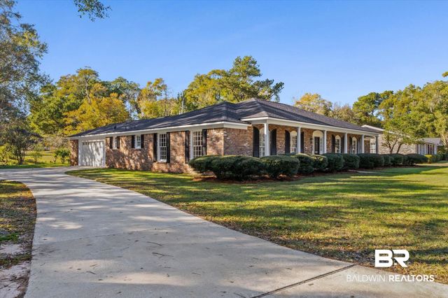 301 E Indian Creek Drive, Mobile, AL 36607