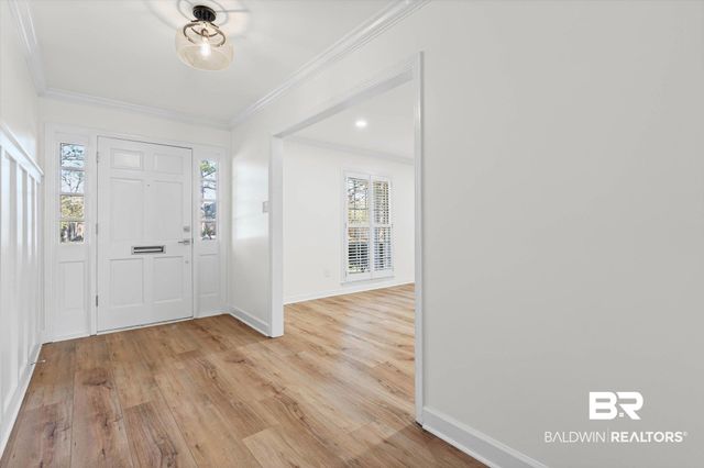 301 E Indian Creek Drive, Mobile, AL 36607