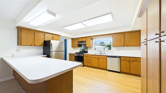 1601 LARK LANE, Brandon, FL 33510